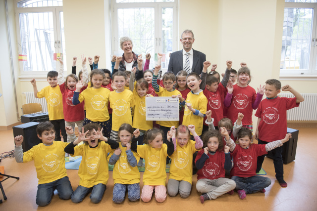 Scheckübergabe Dellengartenschule Scheckübergabe Dellengartenschule